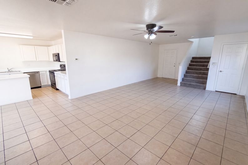 Photo 3 of 33 of 11517 W Larkspur Rd, El Mirage, AZ