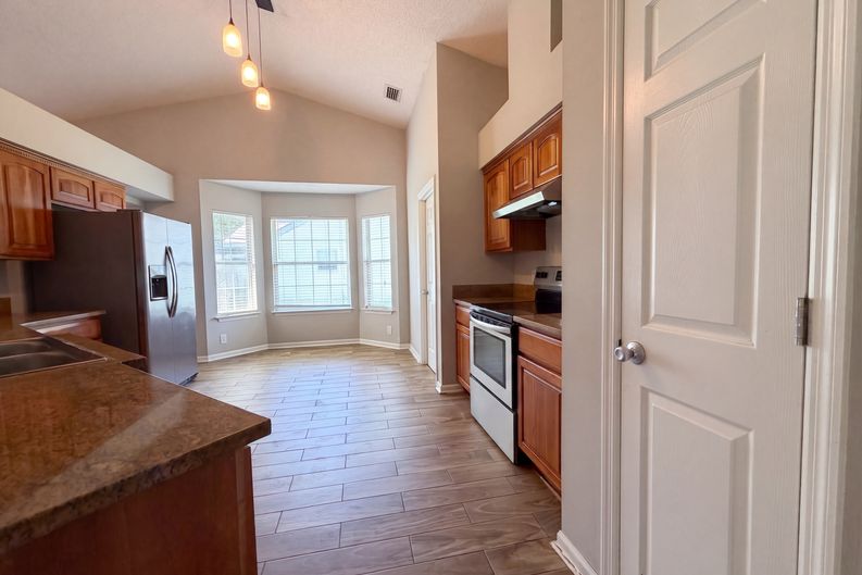 Photo 7 of 29 of 220 Chestnut Ct, Kingsland, GA
