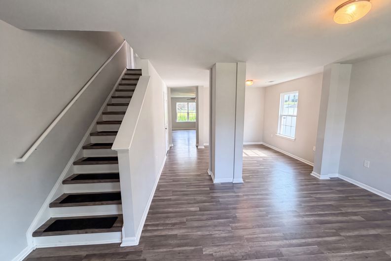 Photo 3 of 23 of 802 Bartram Ave, Concord, NC