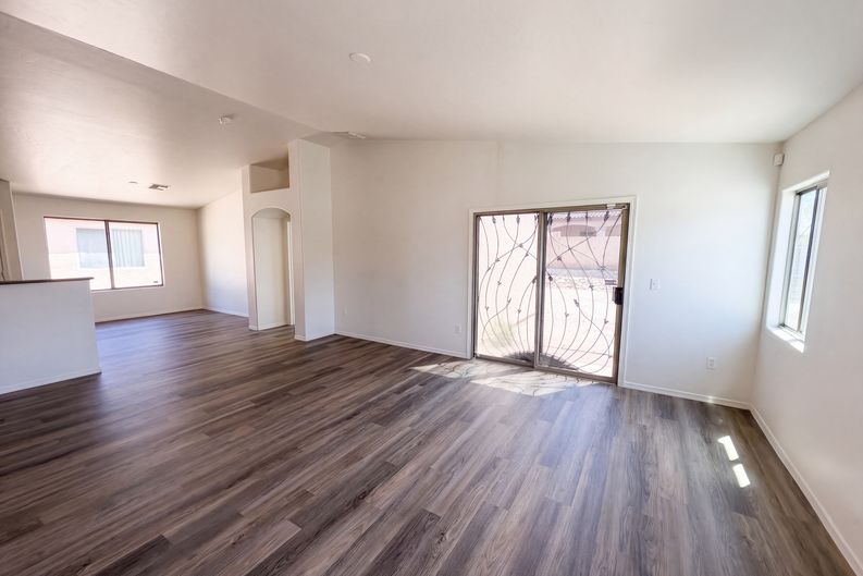 Photo 5 of 17 of 7184 S Oakbank Dr, Tucson, AZ