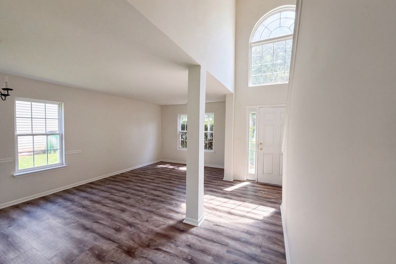 Photo 8 of 27 of 3527 Mallory Taylor Ln, Charlotte, NC