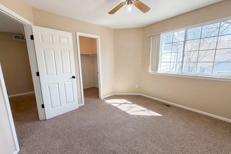 Photo 17 of 21 of 9580 Brentwood Way, Broomfield, CO