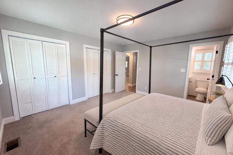 Photo 4 of 24 of 302 Partridge Cir, Summerville, SC
