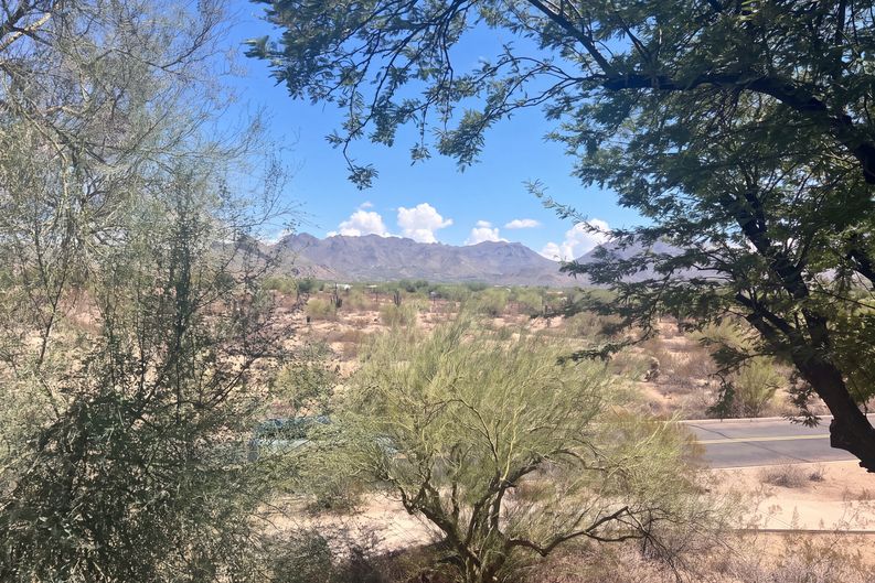 Photo 23 of 27 of 19550 N Grayhawk Dr, Scottsdale, AZ