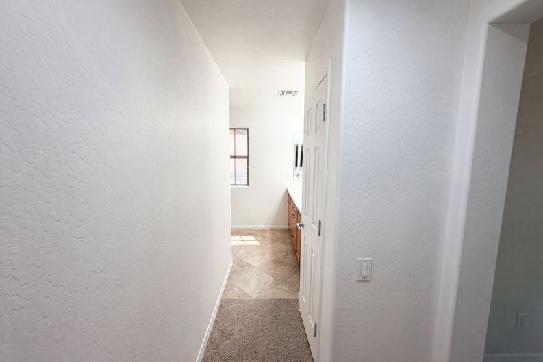 Photo 17 of 22 of 3968 E Melinda Dr, Phoenix, AZ