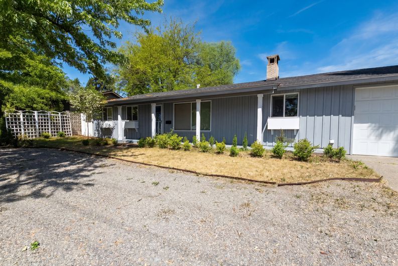 Photo 15 of 16 of 2508 W Francis Ave, Spokane, WA