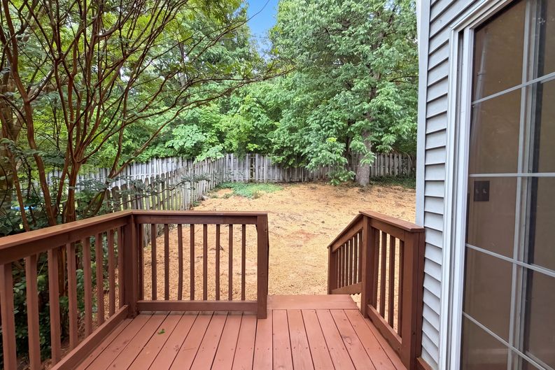 Photo 16 of 18 of 4046 Farmingham Woods Dr, Hermitage, TN