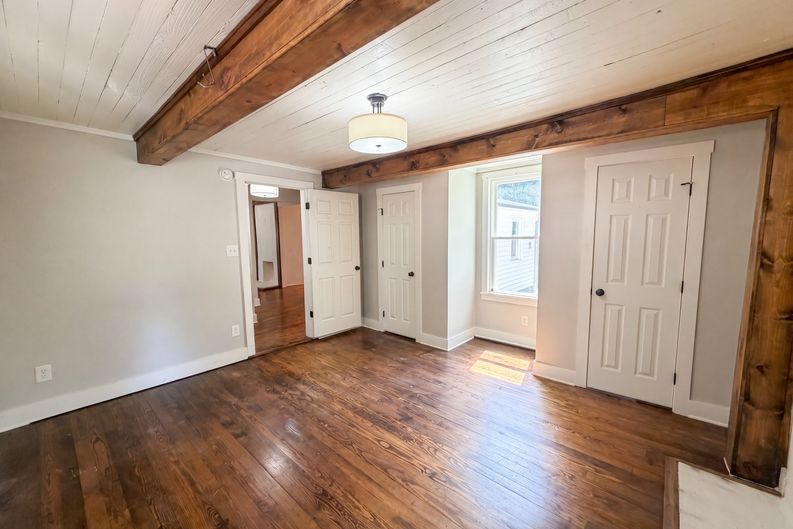 Photo 9 of 17 of 571 Winston St, Franklinton, NC