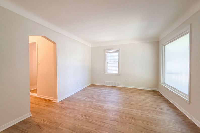 Photo 3 of 16 of 830 Channing St, Ferndale, MI
