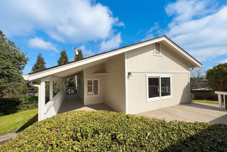 Photo 37 of 43 of 2291 Yale St, Martinez, CA