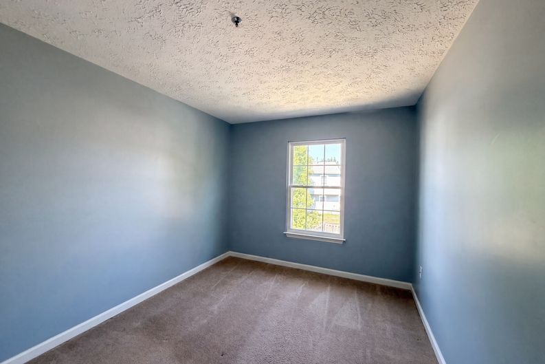 Photo 14 of 41 of 5812 Springfish Pl, Waldorf, MD