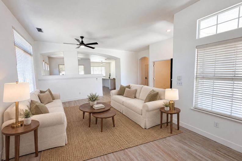 Photo 3 of 28 of 3309 Mokelumne Ct, Modesto, CA