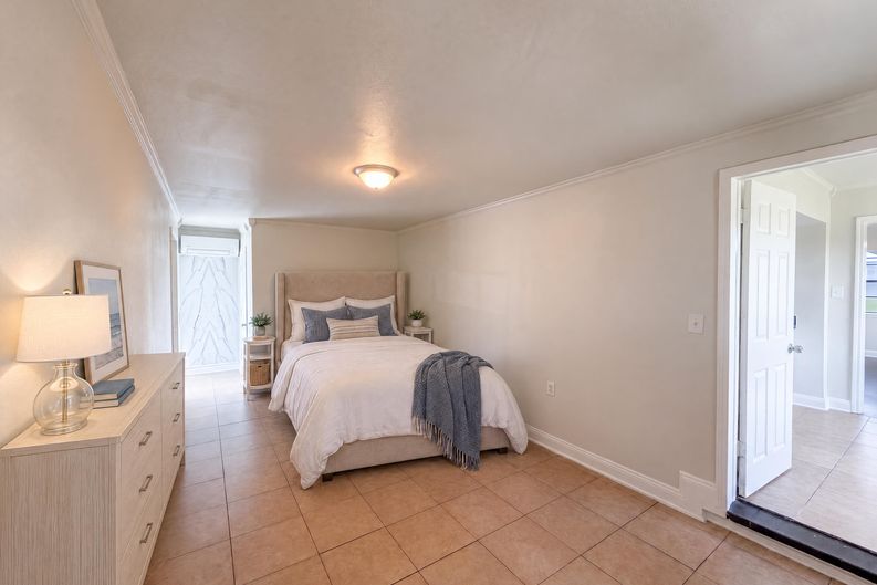 Photo 14 of 19 of 3225 Cleveland Heights Blvd, Lakeland, FL