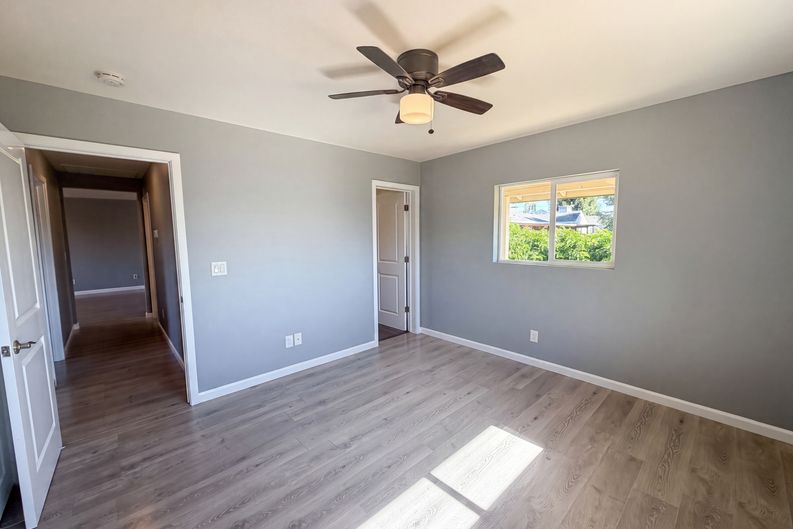 Photo 19 of 24 of 3713 Ripley St, Sacramento, CA
