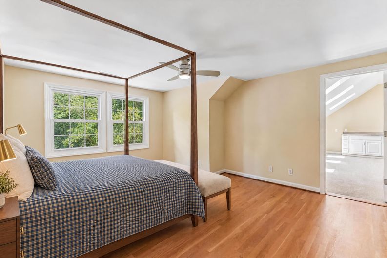 Photo 51 of 87 of 3135 Spalding Dr, Sandy Springs, GA