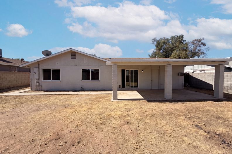 Photo 24 of 25 of 5908 W Calavar Rd, Glendale, AZ