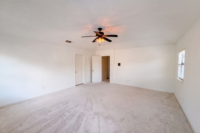 Photo 20 of 27 of 2226 Country Oaks Dr, Garland, TX