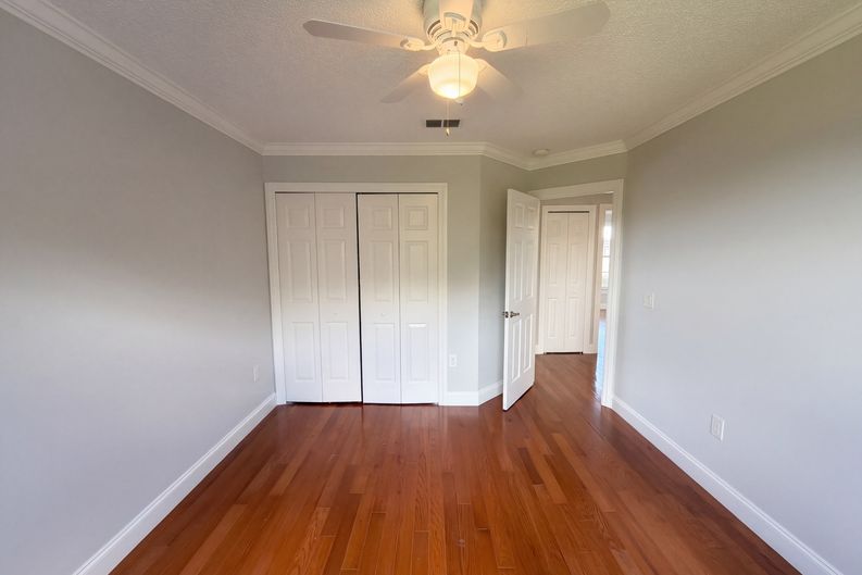 Photo 17 of 57 of 2541 Jasmine Trace Dr, Kissimmee, FL