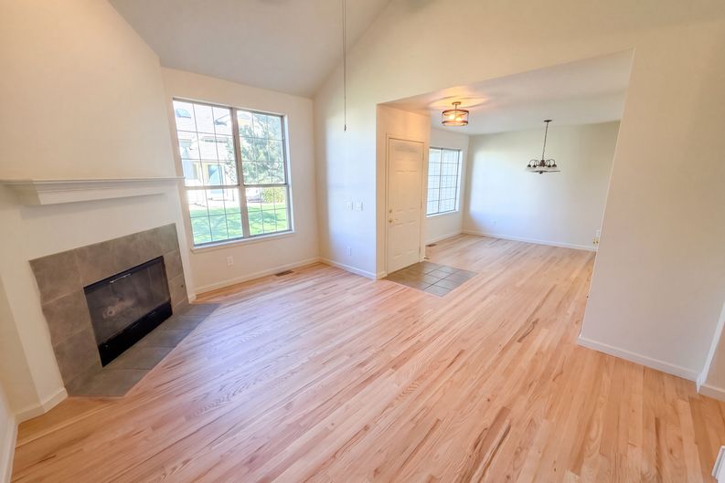 Photo 3 of 35 of 2064 S Xenia Way, Denver, CO