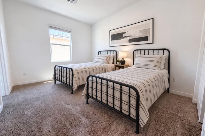 Photo 9 of 21 of 8361 W Rochelle Ave, Las Vegas, NV