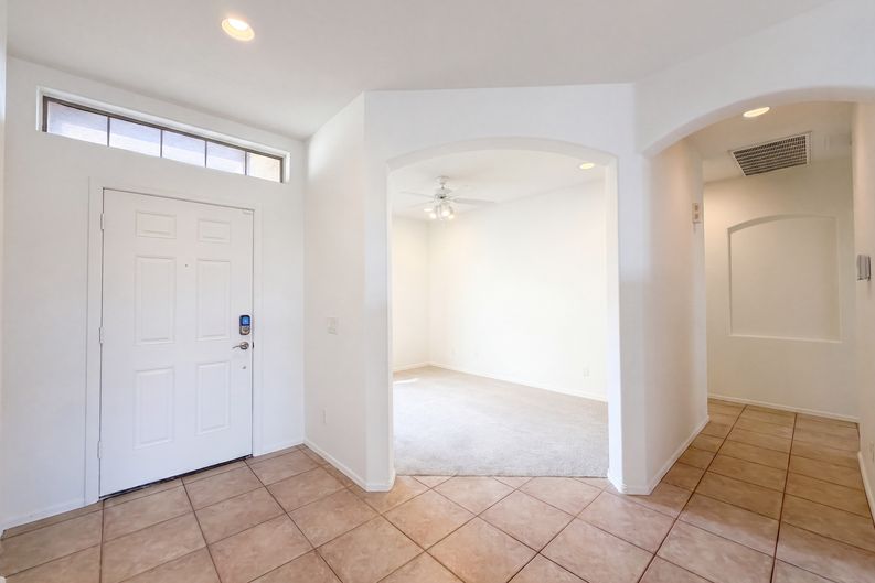 Photo 7 of 24 of 12846 W Rosewood Dr, El Mirage, AZ