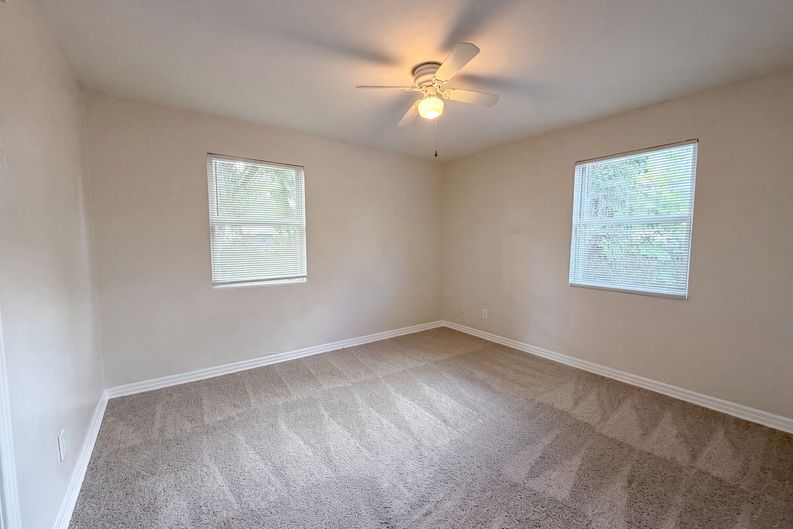 Photo 8 of 20 of 3740 Ballejo Ct W, Jacksonville, FL