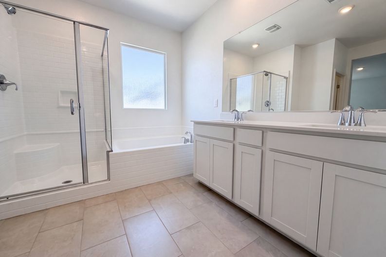 Photo 11 of 19 of 8364 Caldera Hills Ave, Las Vegas, NV