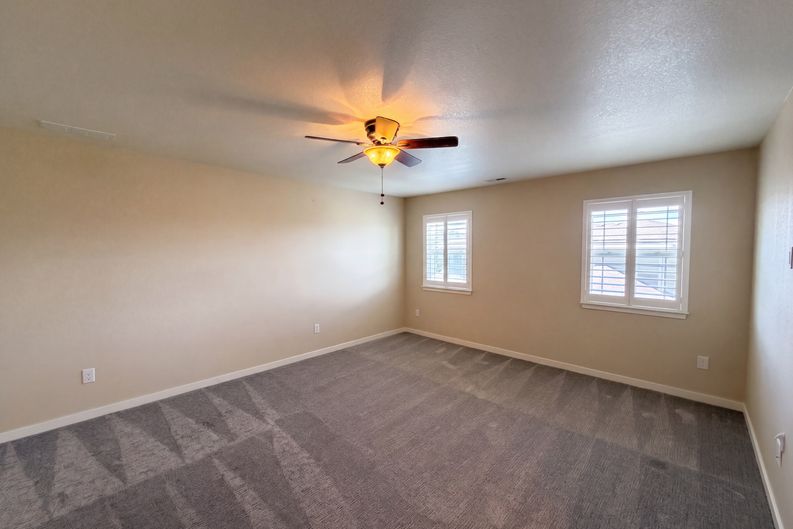 Photo 37 of 40 of 14928 Nighthawk Ln, Broomfield, CO