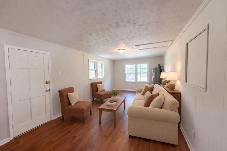 Photo 8 of 19 of 4060 Rosehill Rd, Fayetteville, NC