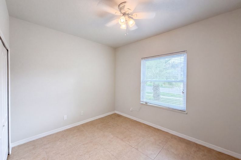 Photo 15 of 21 of 419 Hammerstone Ave, Haines City, FL