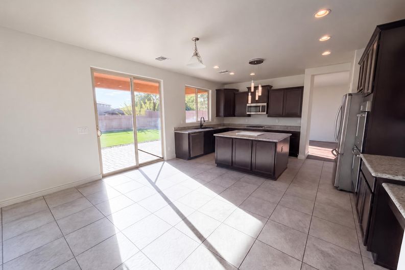 Photo 3 of 54 of 7906 S Cider Ln, Gilbert, AZ