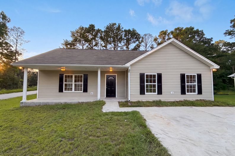 Photo 15 of 17 of 1 Plover Ct, Columbia, SC