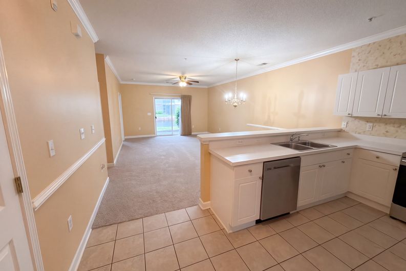 Photo 8 of 33 of 6253 Catalina Dr, North Myrtle Beach, SC