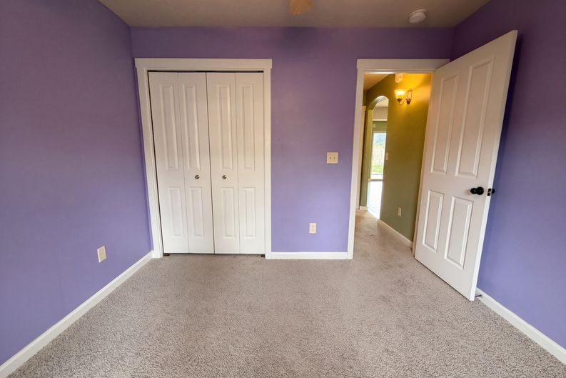 Photo 11 of 14 of 1615 SE Jonathan Ave, Dallas, OR