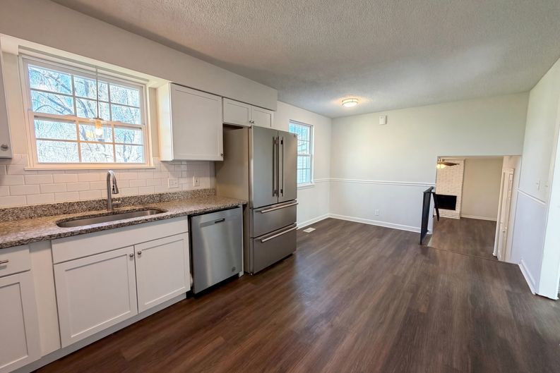 Photo 15 of 21 of 5148 Roxborough Dr, Hermitage, TN