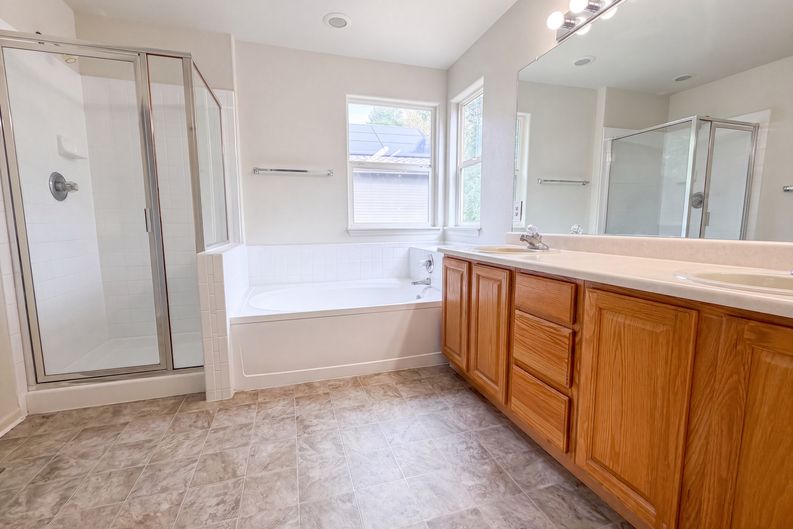Photo 29 of 40 of 821 Sage Sparrow Cir, Highlands Ranch, CO