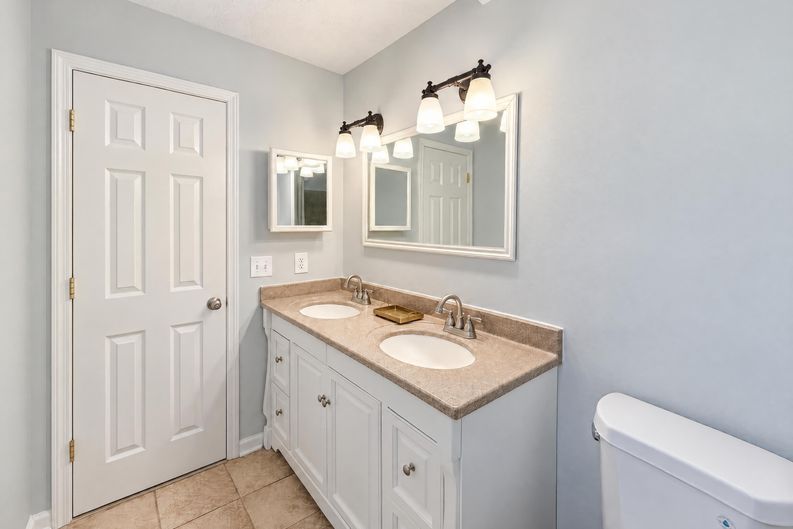 Photo 9 of 19 of 91 Cross Creek Ct, Villa Rica, GA