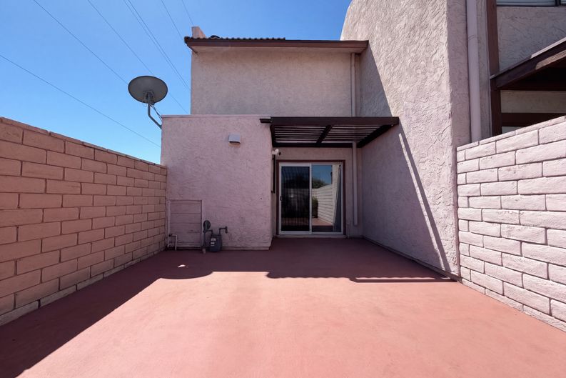 Photo 13 of 17 of 5240 Janfred Ct, Las Vegas, NV