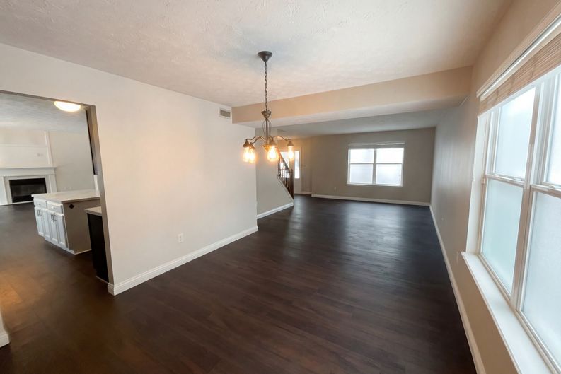 Photo 10 of 21 of 5259 Baysdon Cir, Indianapolis, IN