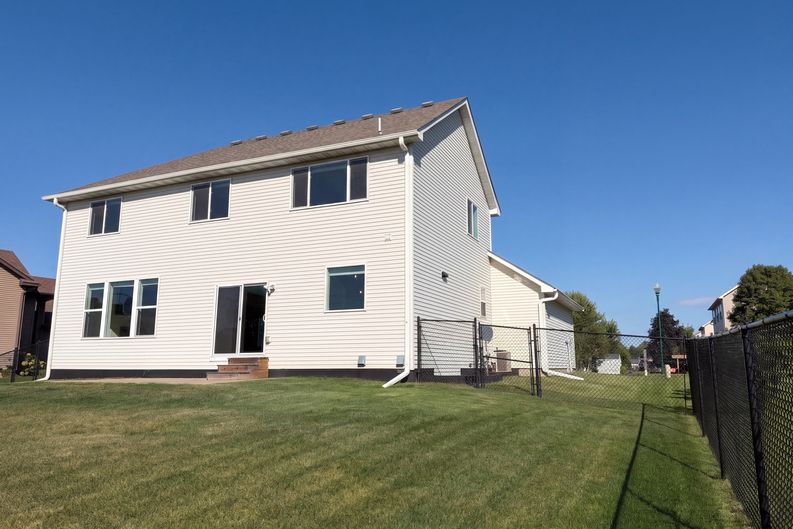 Photo 39 of 42 of 4595 196th St W, Farmington, MN