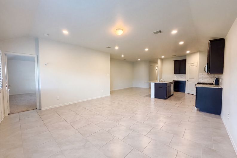 Photo 10 of 16 of 8126 Gambrel Way, Rosharon, TX