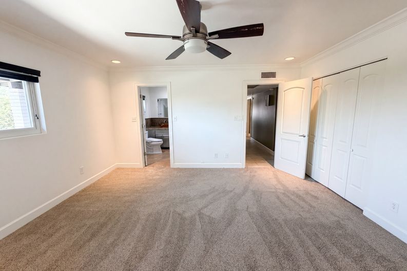 Photo 15 of 33 of 2244 E Nicolet Ave, Phoenix, AZ