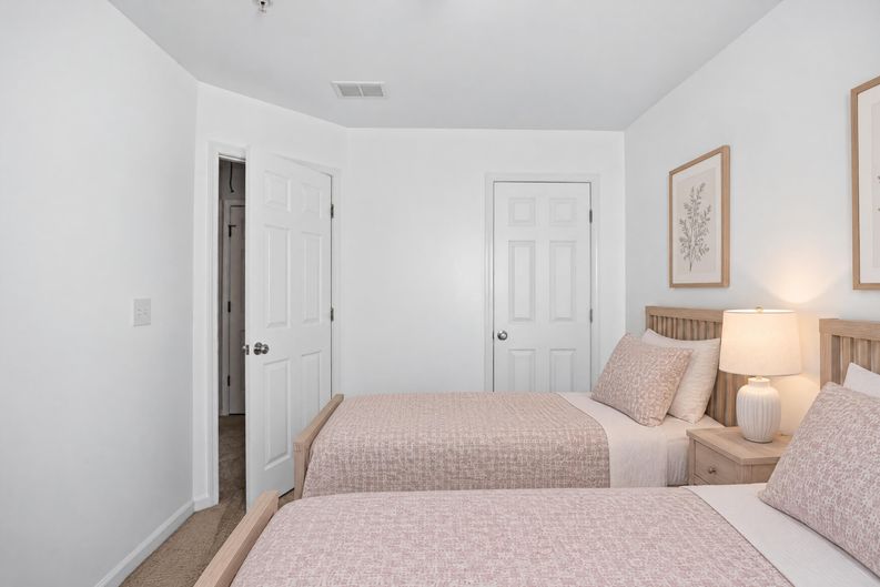 Photo 19 of 29 of 313 Balaban Cir, Woodstock, GA
