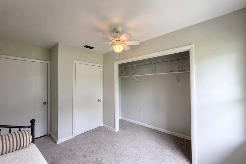 Photo 4 of 22 of 2630 SE 8th Ave, Ocala, FL