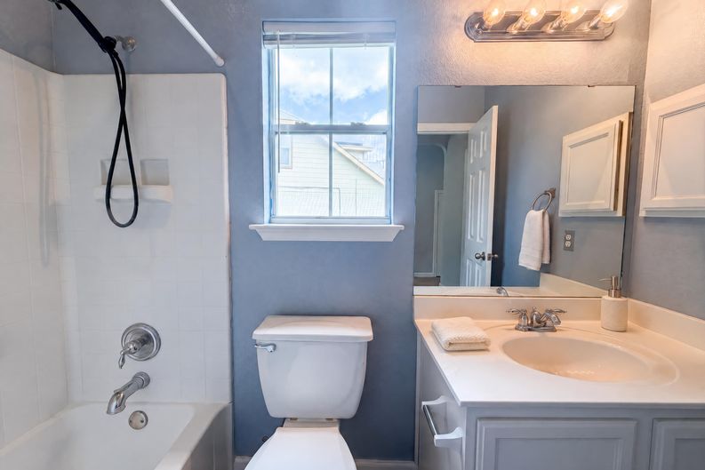 Photo 11 of 19 of 313 Crowfoot Dr, Harker Heights, TX