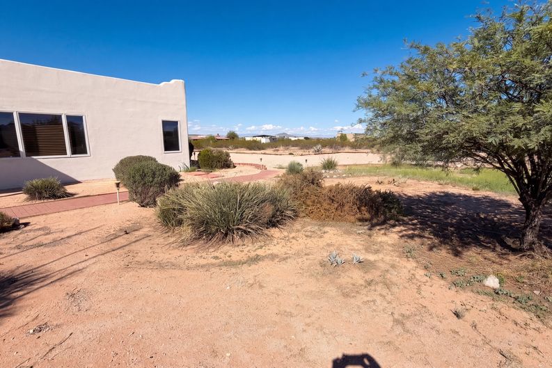 Photo 65 of 66 of 51340 W Iver Rd, Aguila, AZ
