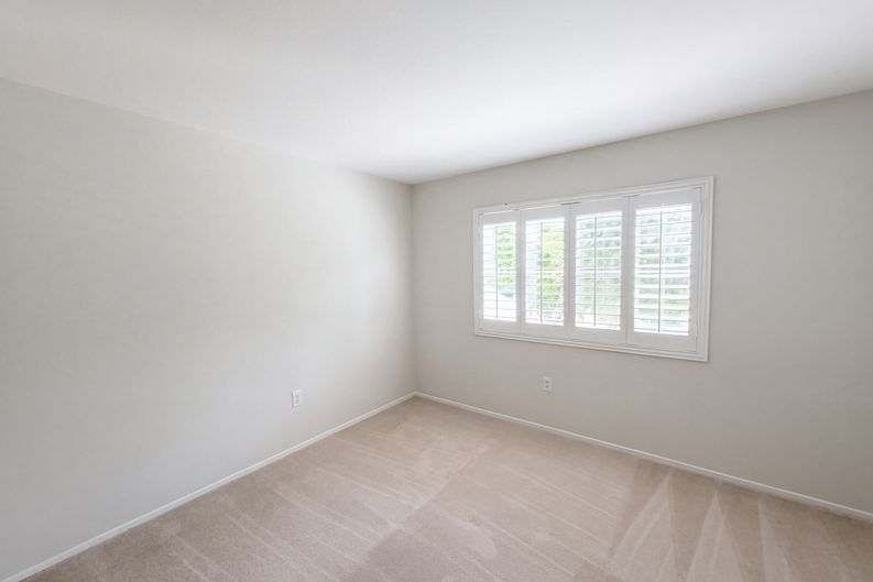 Photo 30 of 43 of 563 Tell Ln, Hemet, CA