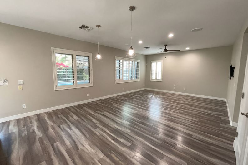 Photo 3 of 31 of 1099 E Sourwood Dr, Gilbert, AZ