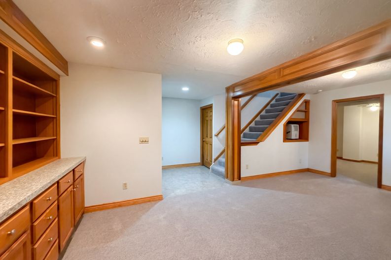 Photo 30 of 40 of 232 Brownstone Ct, Westerville, OH