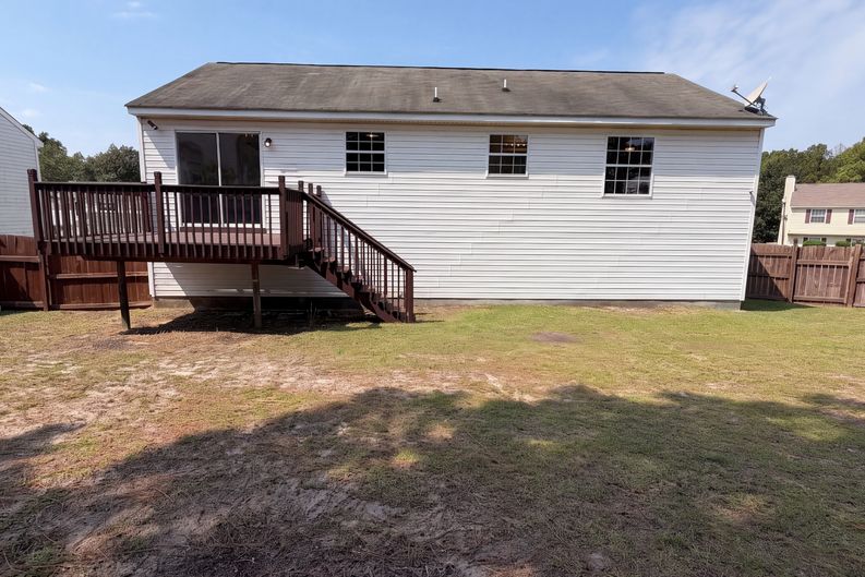 Photo 5 of 19 of 113 Pine Bluff Rd, Columbia, SC
